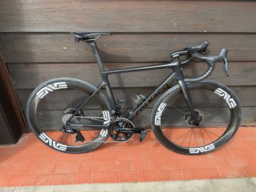 Tweedehands Colnago V4Rs Disc Dura-Ace Di2 9200 w/ENVE SES 3.4 Wheels 2024 2024 Road & Gravel