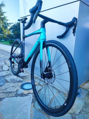 Bianchi Specialissima COMP RIVAL AXS E1 2026 2026 Road & Gravel d'occasion — image 3 sur 6
