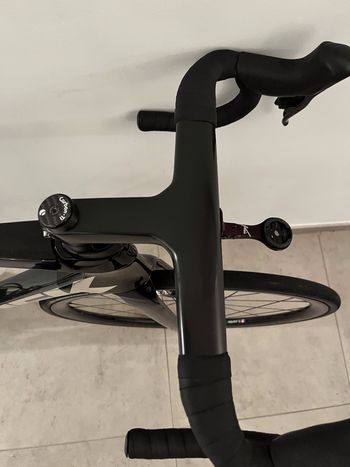 Used Trek Trek Emonda Poject One Red ETap AXS 2023 Road & Gravel, Black — image 5 of 8