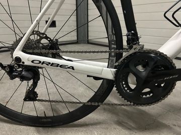 Orbea AVANT M30TEAM-D 2020 2020 Road & Gravel usato, Bianco — immagine 3 di 9