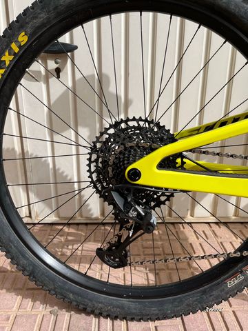 Used Scott Spark RC Comp 2022 2022 Mountainbike, Orange, 29 — image 6 of 6