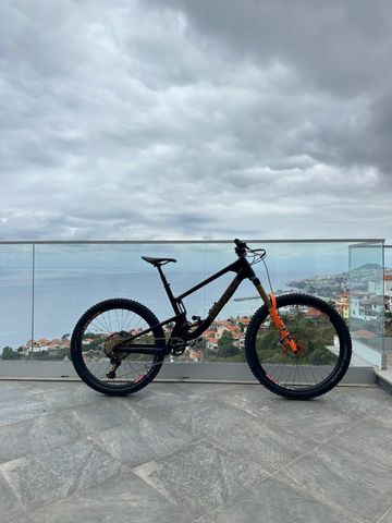Brugt Santa Cruz NOMAD R / Carbon C / 27.5 2022 Frameset 2022 Mountainbike — billede 2 af 5
