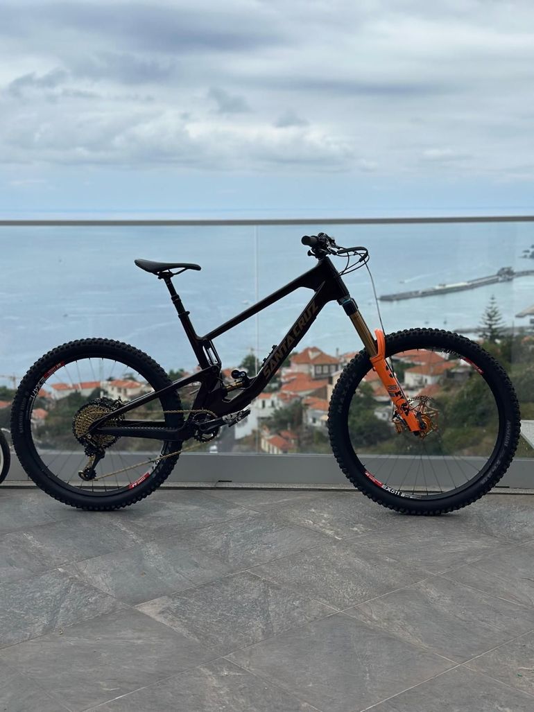 Brugt Santa Cruz NOMAD R / Carbon C / 27.5 2022 Frameset 2022 Mountainbike — billede 4 af 5