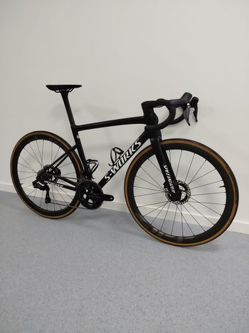 Specialized, S-Works Tarmac SL8 - Shimano Dura-Ace Di2 2025