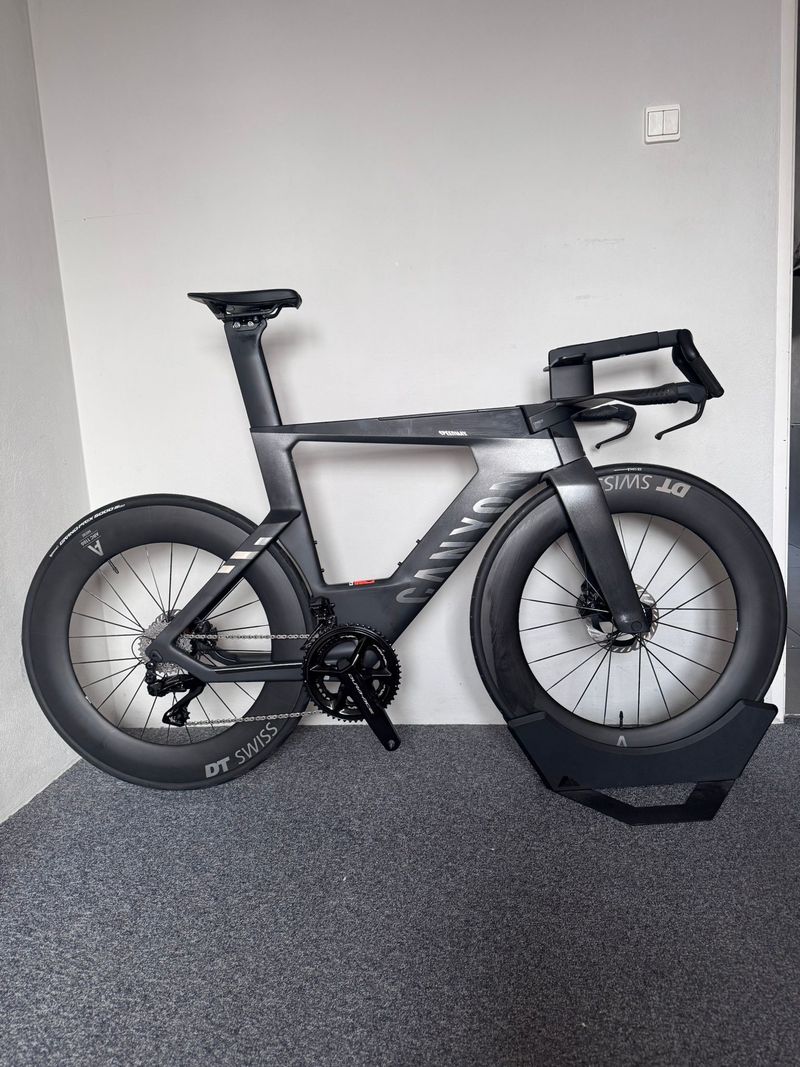 Käytetty Canyon Speedmax CFR Di2 2026 2026 Road & Gravel — kuva 1 / 3