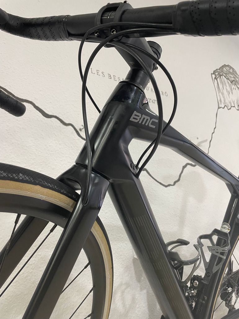 Used BMC Roadmachine Four 2021 2021 Road & Gravel, Schwarz — image 7 of 9