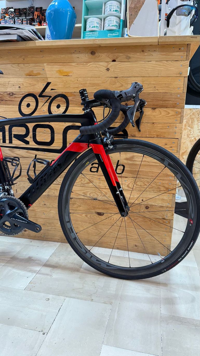 Used Wilier Cento1air Shimano Ultegra 2020 Road & Gravel, Black — image 2 of 18