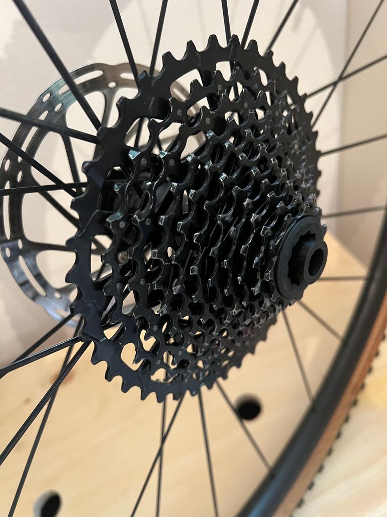 Used BMC URS ONE 2023 2023 Road & Gravel, Hellgrau — image 5 of 5