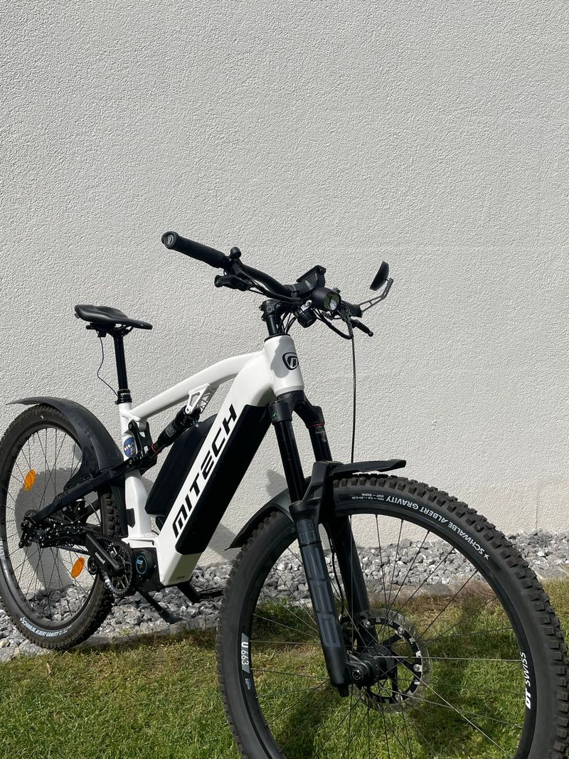 Gebrauchtes MiTech Szenario Pinion E1.12 Motor & Gearbox 2025 Mountainbike, Weiß — Bild 5 von 7