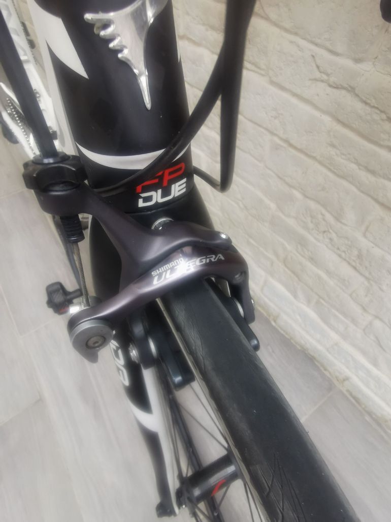 Used Pinarello Fpdue 2011 Road & Gravel — image 8 of 8