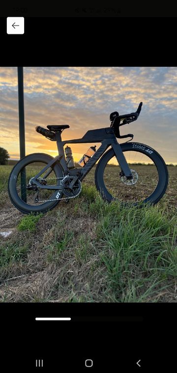 Used Canyon Speedmax CF 7 Di2 2024 2024 Road & Gravel, Light Gray — image 1 of 4