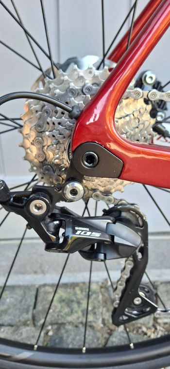 Used Isaac Vitron Shimano 105 2023 Road & Gravel, Red — image 3 of 6