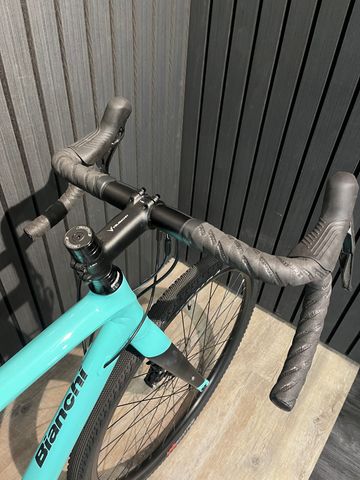 Używany Bianchi Impulso Al Road 2023 Road & Gravel — zdjęcie 6 z 7
