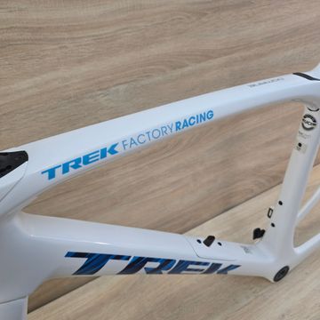 Gebrauchtes Trek Domane SLR Gen 3 Disc Frameset 2023 Frameset 2023 Road & Gravel, Weiß — Bild 4 von 12