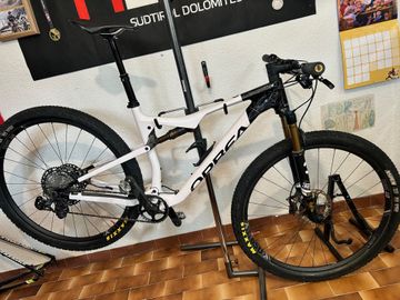 Używany Orbea OIZ M PRO 2021 2021 Mountainbike — zdjęcie 1 z 14