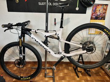 Używany Orbea OIZ M PRO 2021 2021 Mountainbike — zdjęcie 10 z 14
