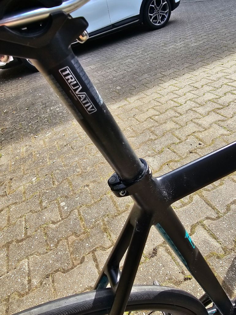 Used Throne Throne Custom Other Shimano 2017 Urban — image 11 of 12
