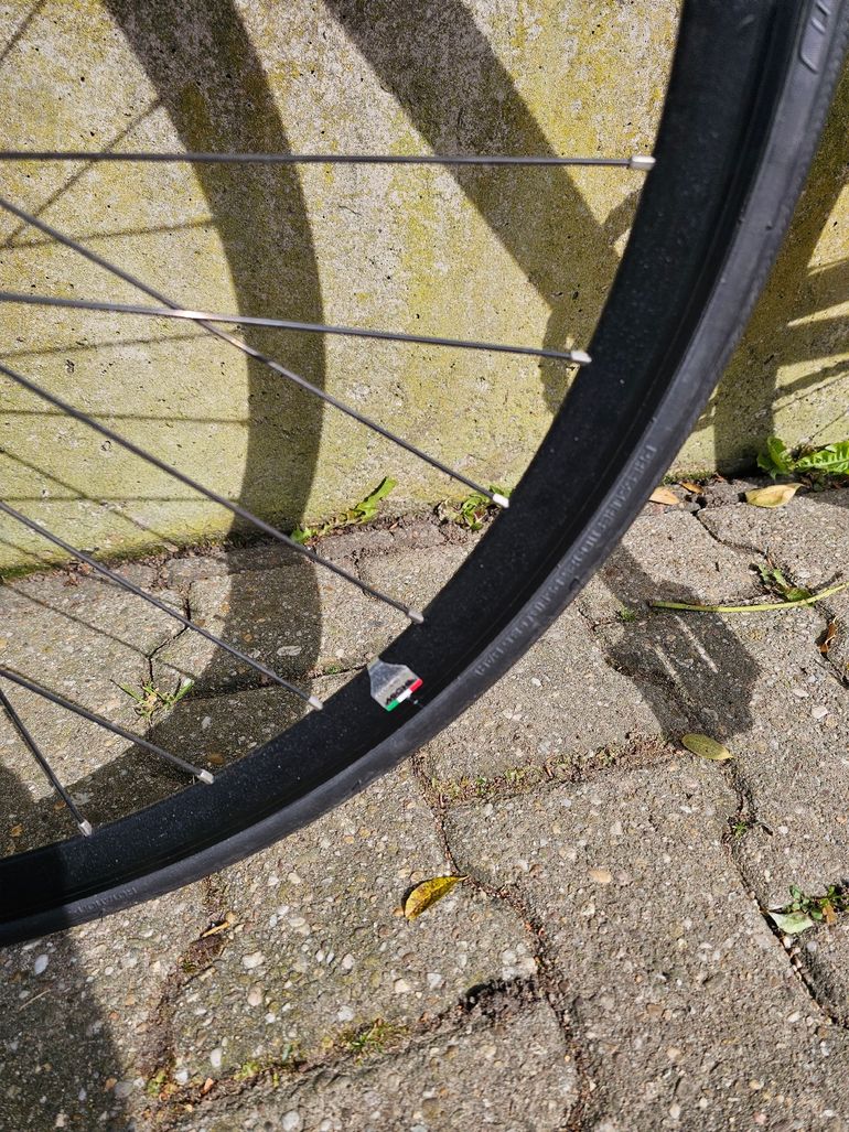Used Throne Throne Custom Other Shimano 2017 Urban — image 10 of 12