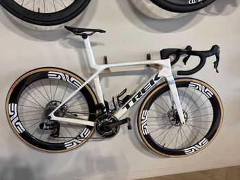 Trek, Madone SLR 9 AXS Gen 8 2026