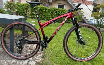 Brugt Trek Supercaliber SLR 9.9 XX Flight Attendant Gen 2 2026 2026 MTB