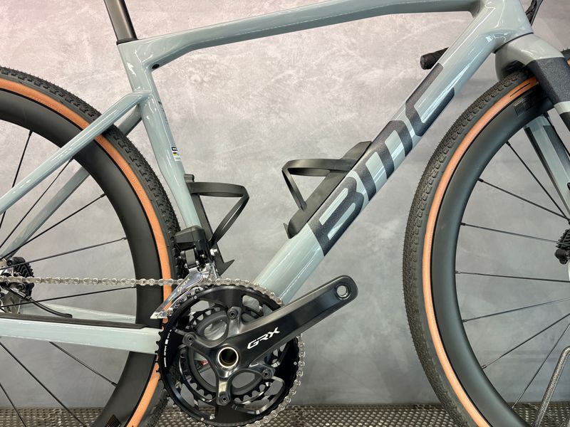 Used BMC Kaius 01 THREE 2026 2026 Road & Gravel, Light Gray — image 4 of 5
