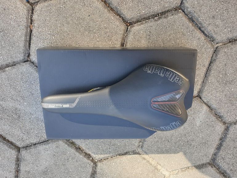 Used Scott Addict SRAM Red 2017 Road & Gravel, Black — image 7 of 12
