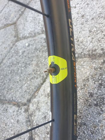 Used Scott Addict SRAM Red 2017 Road & Gravel, Black — image 8 of 12