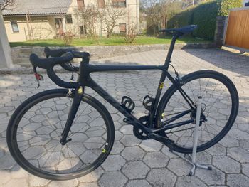 Used Scott Addict SRAM Red 2017 Road & Gravel, Black — image 2 of 12