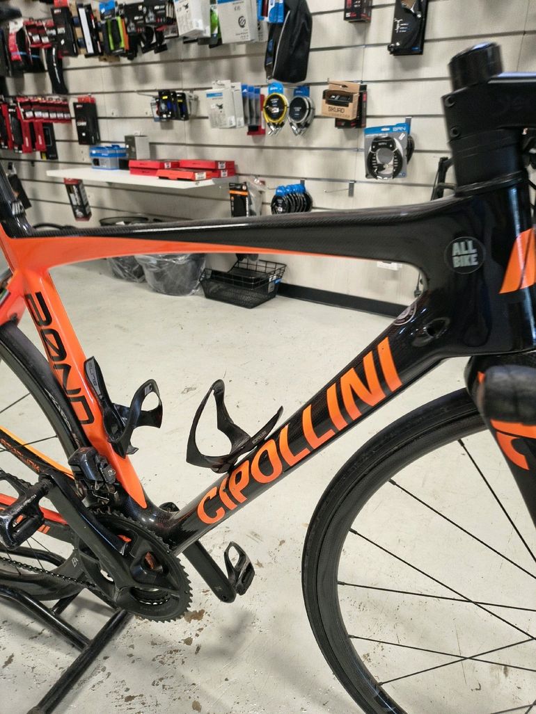 Used Cipollini Bond Shimano Ultegra Di2 2015 Road & Gravel, Black — image 6 of 14