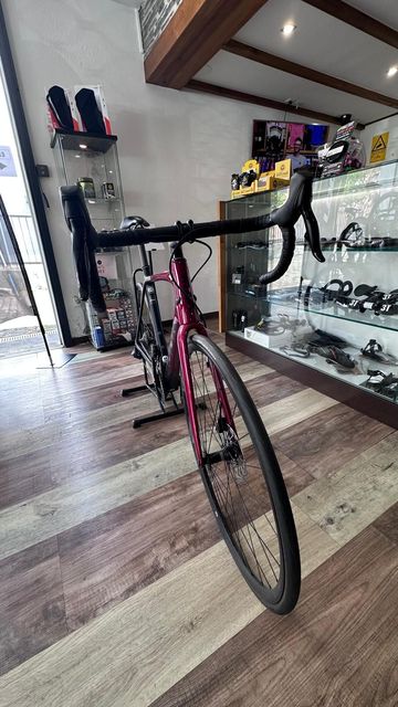 Tweedehands LOOK CYCLE 785 HUEZ 2024 Road & Gravel — afbeelding 5 van 5