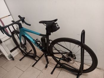 Used Bianchi Specialissima COMP Ultegra Di2 2025 2025 Road & Gravel, Blue — image 2 of 6