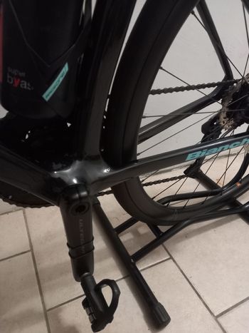 Used Bianchi Specialissima COMP Ultegra Di2 2025 2025 Road & Gravel, Blue — image 4 of 6