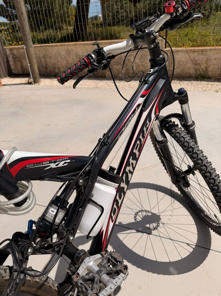 Used Olimpia Olimpia Custom Shimano Deore 2012 Mountainbike, Black — image 2 of 8