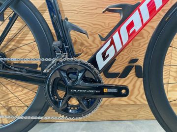 Used Giant Propel Advanced Pro 2026 2026 Road & Gravel, Red — image 2 of 7