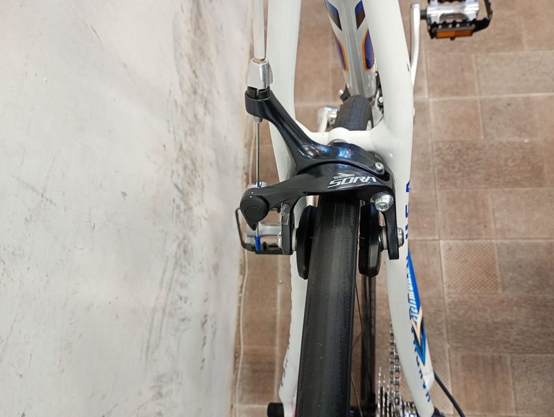 Used Cannondale Corsa 2010 Road & Gravel, Blue — image 10 of 12