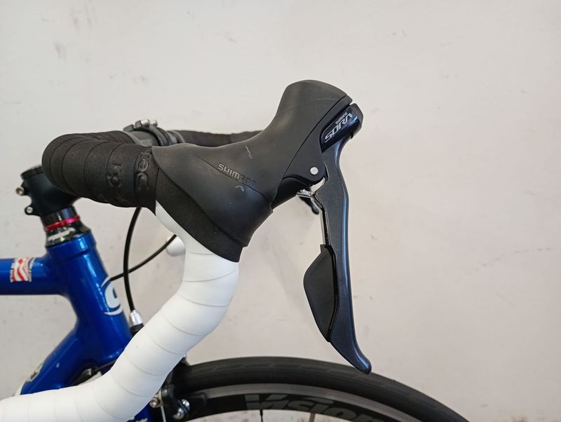 Used Cannondale Corsa 2010 Road & Gravel, Blue — image 6 of 12