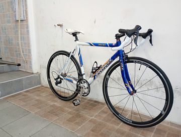 Used Cannondale Corsa 2010 Road & Gravel, Blue — image 2 of 12