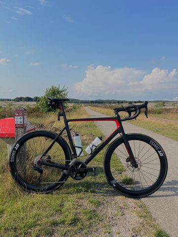 Colnago V3 Shimano 105 2023 Road & Gravel d'occasion — image 1 sur 3