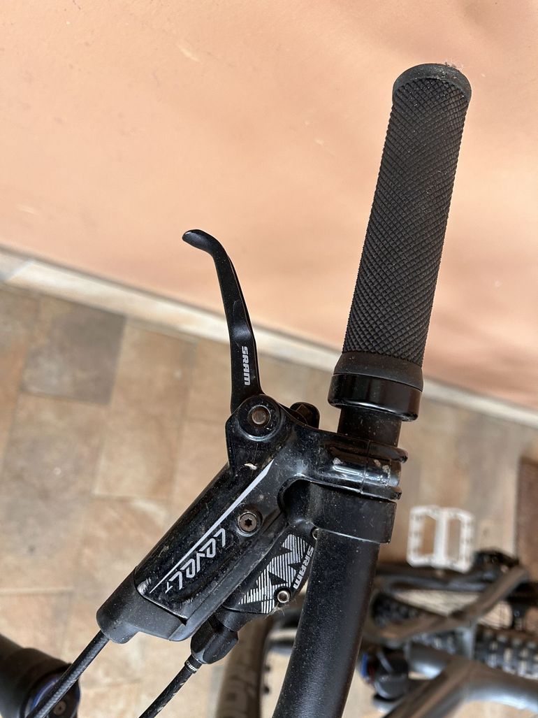 Used Transition PATROL ALLOY COMPLETE  2018 2018 Mountainbike, Light Gray — image 11 of 35