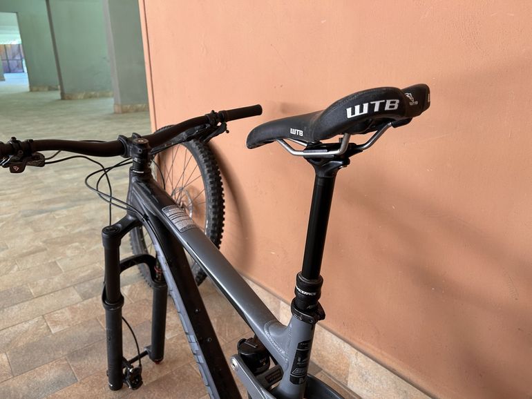 Used Transition PATROL ALLOY COMPLETE  2018 2018 Mountainbike, Light Gray — image 31 of 35