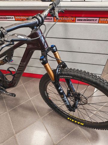Tweedehands Canyon Neuron CF SLX LTD 2022 2022 Mountainbike — afbeelding 2 van 9
