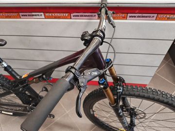 Tweedehands Canyon Neuron CF SLX LTD 2022 2022 Mountainbike — afbeelding 4 van 9