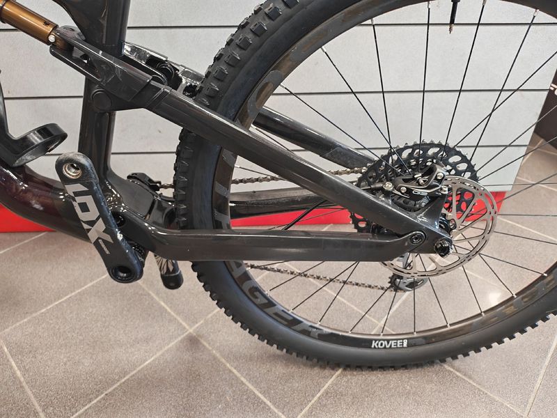 Tweedehands Canyon Neuron CF SLX LTD 2022 2022 Mountainbike — afbeelding 8 van 9