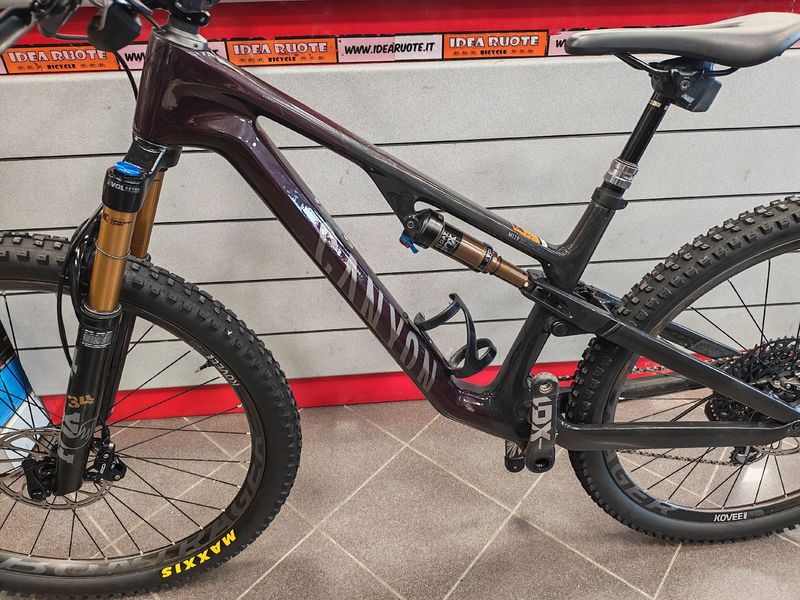 Tweedehands Canyon Neuron CF SLX LTD 2022 2022 Mountainbike — afbeelding 7 van 9