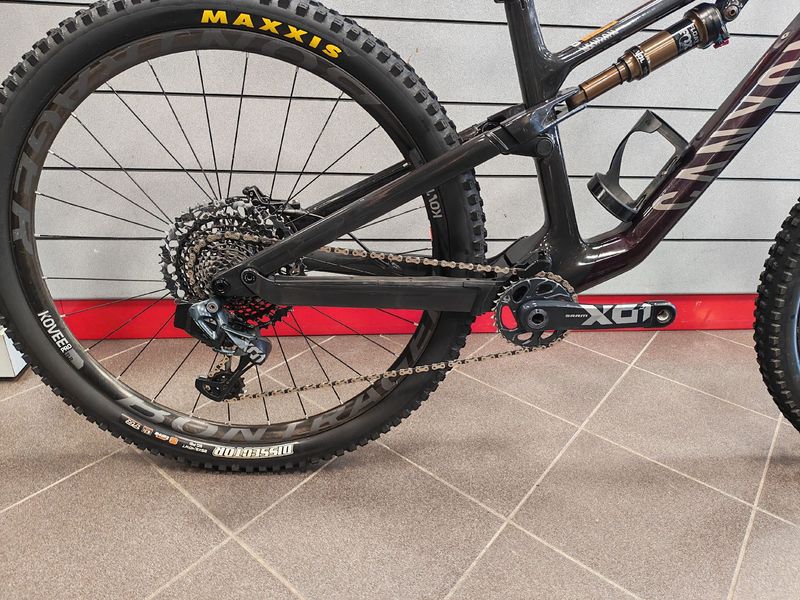 Tweedehands Canyon Neuron CF SLX LTD 2022 2022 Mountainbike — afbeelding 6 van 9