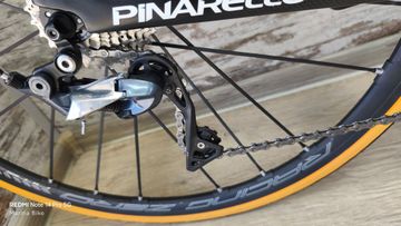Brugt Pinarello Prince FX Zero Nite Ceramic 2019 Road & Gravel — billede 22 af 37
