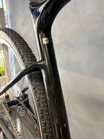 Used Giant Revolt Advanced 2 2026 2026 Road & Gravel, Black — image 5 of 5