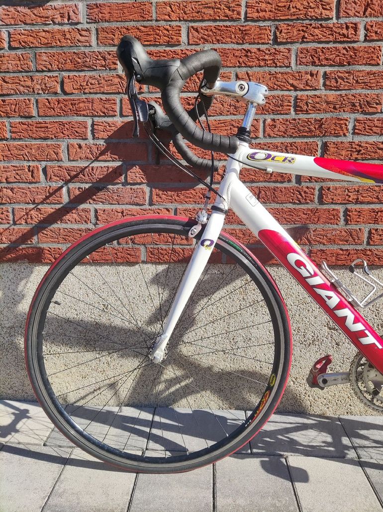 Used Giant Giant OCR Alu Rennrad 2015 Road & Gravel, Red — image 2 of 15