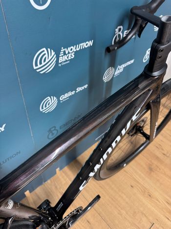 Used Specialized S-Works Tarmac SL8 - Shimano Dura-Ace Di2 2026 2026 Road & Gravel — image 7 of 18