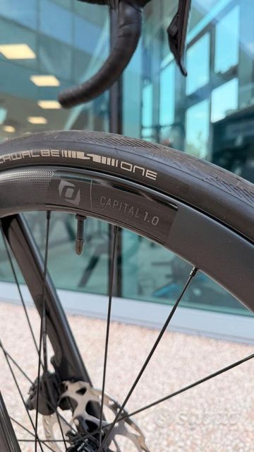 Gebrauchtes Scott Addict RC 30 2025 2026 Road & Gravel, Schwarz — Bild 16 von 16